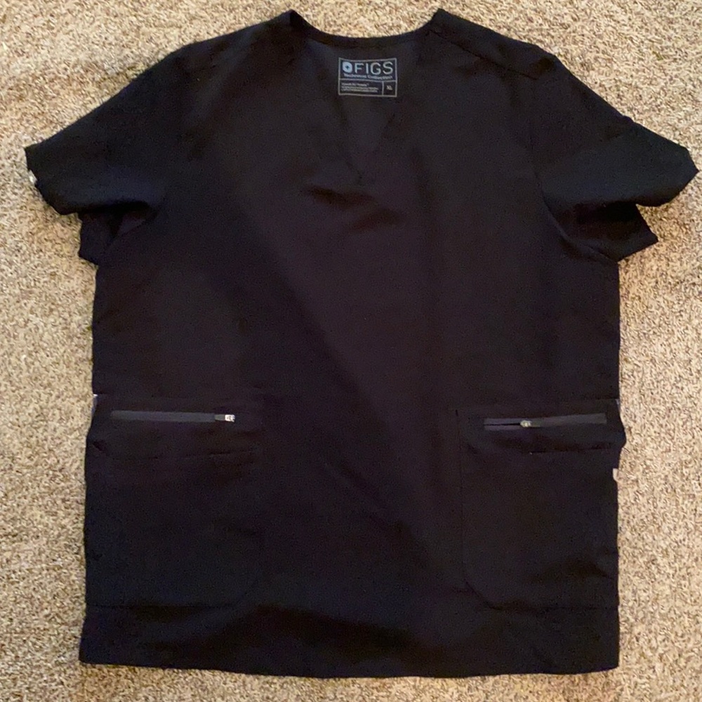 Figs XL Accura scrub top